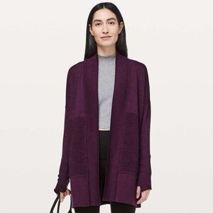 Lululemon Merino Wool Sit In Lotus Wrap II in Heathered Plum